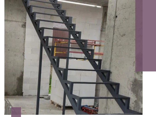 Демонтаж металлических лестниц в Нефтеюганске быстро и безопасно