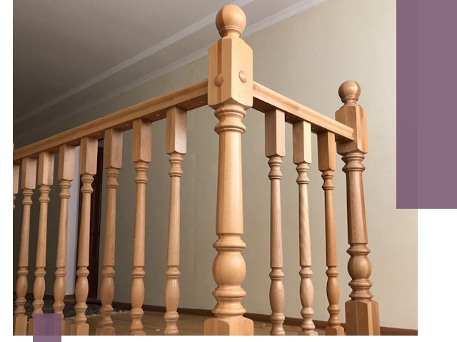 Деревянные перила на заказ в Нефтеюганске: монтаж и изготовление