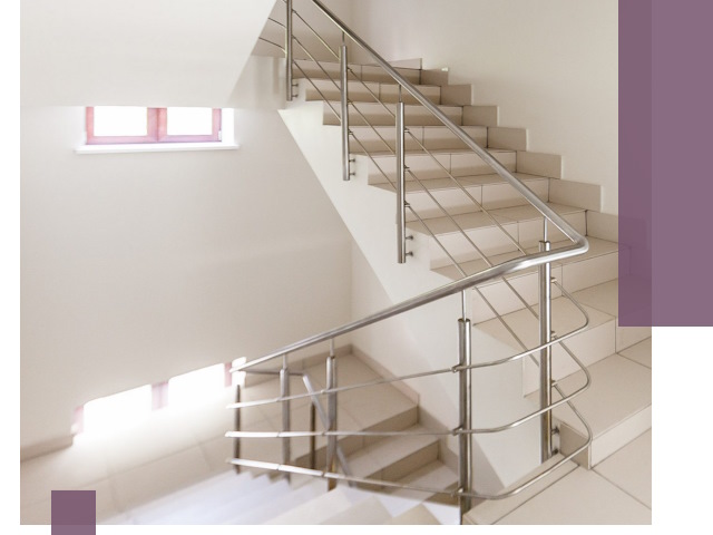 Установка и замена перил в подъезде в Нефтеюганске