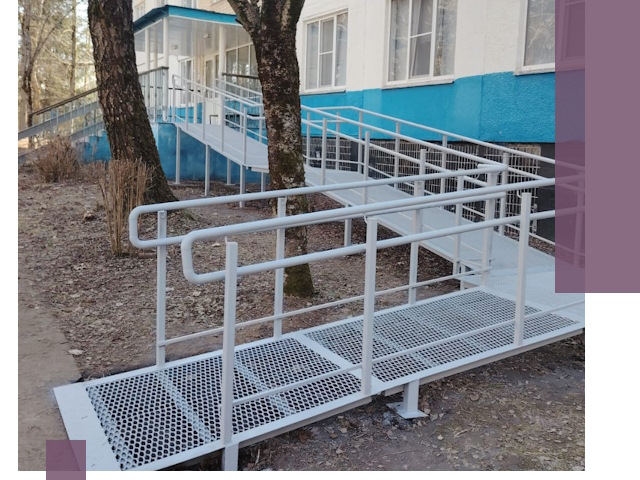 Пандусы под ключ в Нефтеюганске: изготовление, монтаж и демонтаж