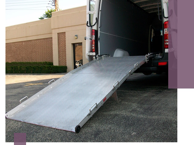 Мобильные пандусы в Нефтеюганске — производство, монтаж и аренда