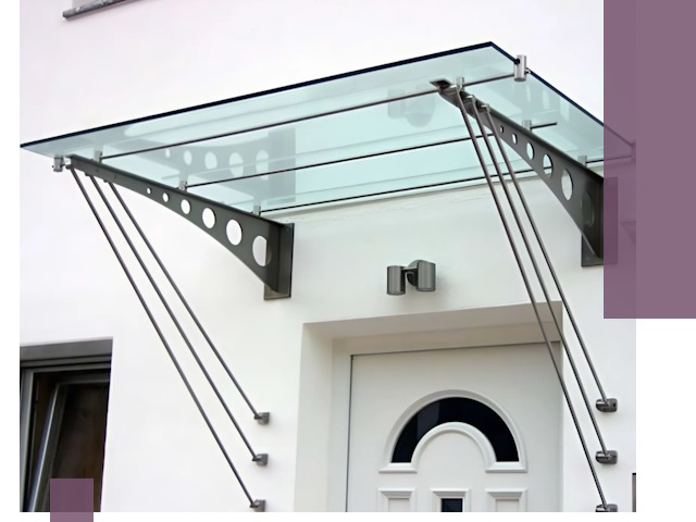 Козырьки над входом под ключ в Нефтеюганске — изготовление и монтаж