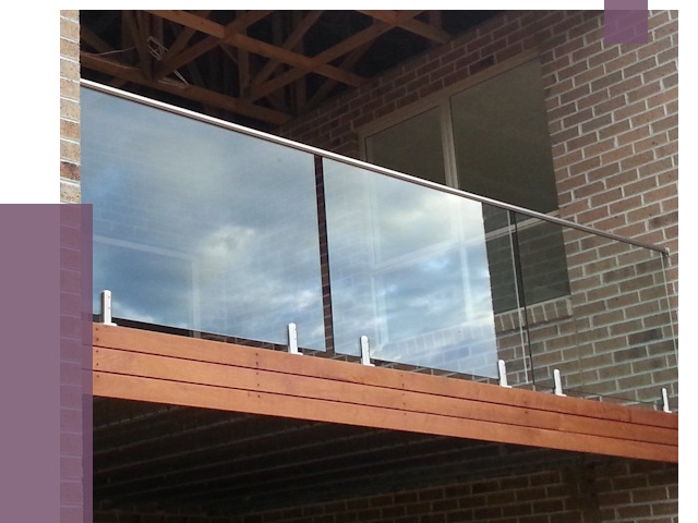 Стеклянные парапеты на крыше и террасе в Нефтеюганске от 11439 руб. | ПРОЛЁТ-Нфт