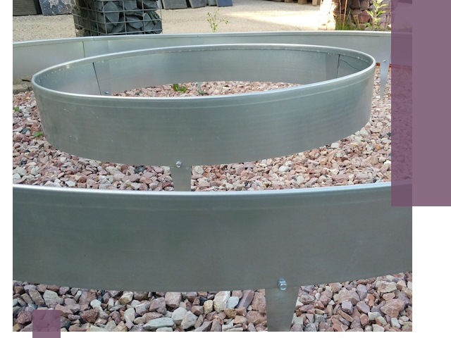 Нержавеющие бордюры под ключ в Нефтеюганске — изготовление и монтаж