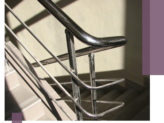 Поручни из нержавеющей стали под ключ в Нефтеюганске